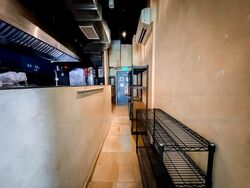 Sing Avenue (D8), Retail #459754571